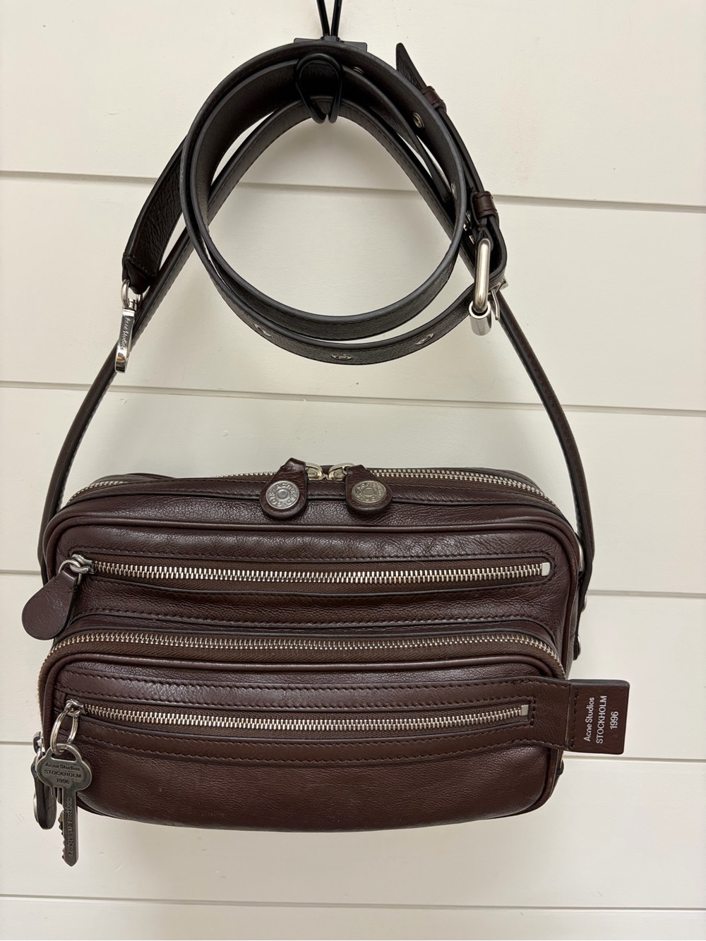 Acne studios Camero party Leather Crossbody Bag - Dark Brown
